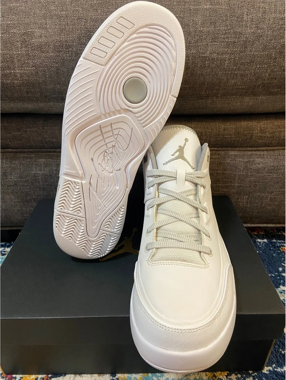 Size 12 - Jordan Flight Origin 3 “White” 820245-100